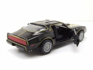 GREENLIGHT collectibles Modellauto Pontiac Firebird Trans Am 1979 schwarz Rocky 2 Modellauto 1:24 Greenli