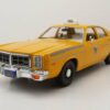 GREENLIGHT collectibles Modellauto Dodge Monaco City Cab 1978 Rocky 3 Modellauto 1:18 Greenlight Collecti