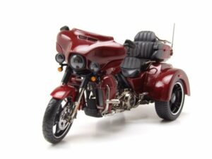 Maisto® Modellmotorrad Harley Davidson CVO Tri Glide 2021 rot Modellmotorrad 1:12 Maisto