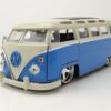 JADA Modellauto VW T1 Samba Custom Bus 1962 blau weiß Modellauto 1:24 Jada Toys