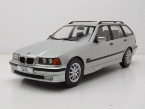 MCG Modellauto BMW 325i 3er E36 Touring Kombi 1995 silber Modellauto 1:18 MCG