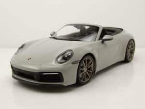 Minichamps Modellauto Porsche 911 Carrera 4S Cabrio 2019 grau Modellauto 1:18 Minichamps