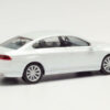 Herpa 038416-002 VW Passat Limo.  met. oryxweiß