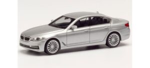 Herpa 430692-002 BMW 5er Limousine  glaciersilber