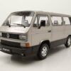 KK Scale Modellauto VW T3 Bus Multivan Magnum 1987 hellgrau Modellauto 1:18 KK Scale