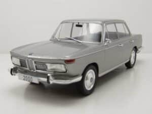 MCG Modellauto BMW 2000 1966 silber Modellauto 1:18 MCG