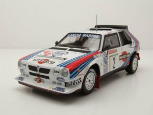 ixo Models Modellauto Lancia Delta S4 #2 Martini Rallye WM San Remo 1986 Alen Kivimäki Model