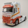 Premium ClassiXXs Modellauto Volvo FH16 XL Cab Zugmaschine 2018 weiß orange Modellauto 1:18 Premium