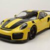 Minichamps Modellauto Porsche 911 (991.2) GT2 RS Weissach Package 2018 gelb mit schwarzen
