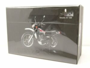 Minichamps Modellmotorrad Yamaha XT 500 1986 dunkelblau weiß Modellmotorrad 1:12 Minichamps