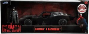 JADA Modellauto Modellauto Batman Batmobile 2022 mit Figur 1:18 253216002