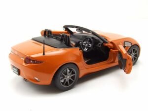Whitebox Modellauto Mazda MX-5 Roadster 2019 orange metallic Modellauto 1:24 Whitebox