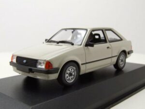 Maxichamps Modellauto Ford Escort 1981 weiß Modellauto 1:43 Maxichamps