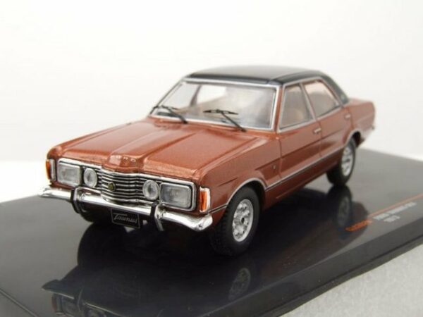 ixo Models Modellauto Ford Taunus GLX 1983 kupfer schwarz Modellauto 1:43 ixo models