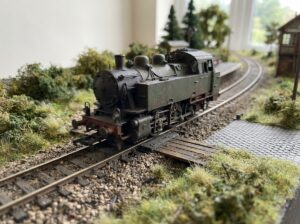 Modellbahn Lok ruckelt
