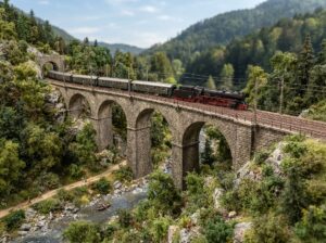 Modelleisenbahn Viadukt